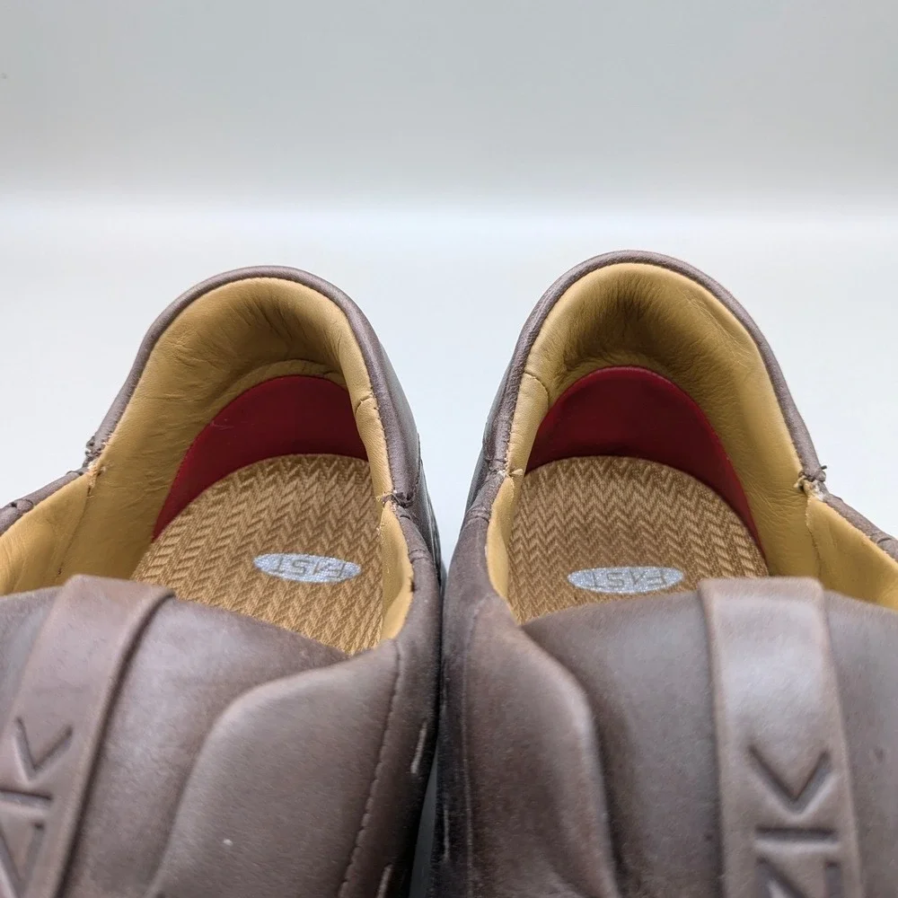 Kizik Cairo Mahogany Brown Leather Hands Free Slip On Sneakers M0201CB Mens 12M